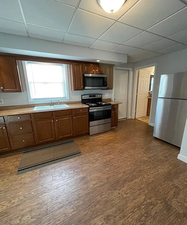 37 South St #1