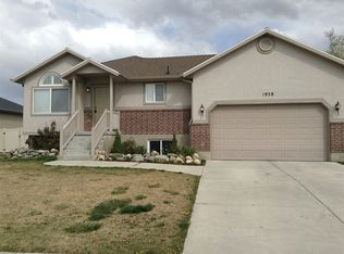 1958 N 2530 W, Clinton, UT 84015