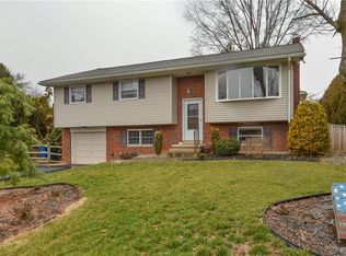 1053 Rhodora Ave, Reading, PA 19605