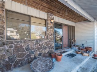 895 NW Riverview Ave, Gresham, OR 97030