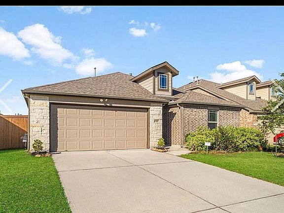 2nd image of 15419 Royce Holly Dr