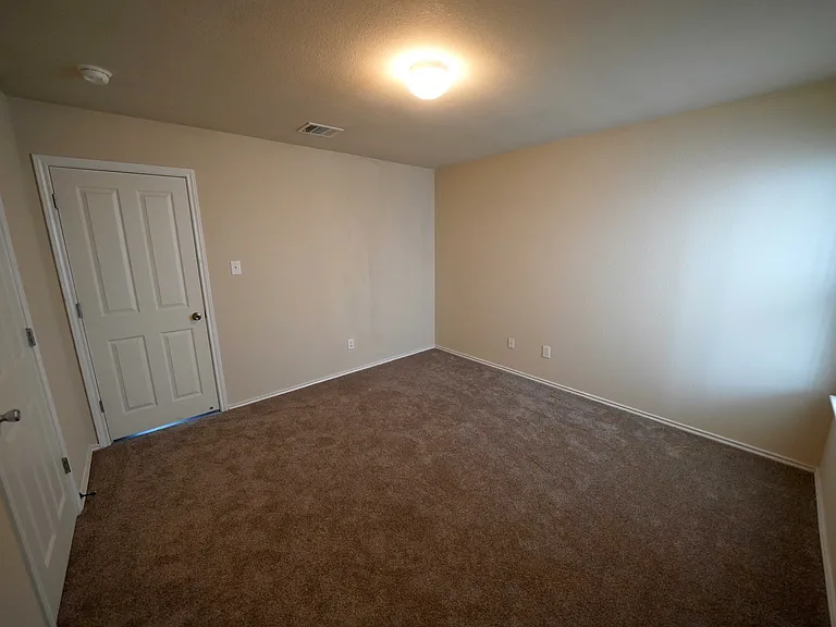 5011 Braden Gate — Photo 22
