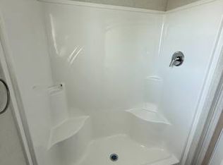 4715 Oriole Dr, Dubuque, IA 52001
