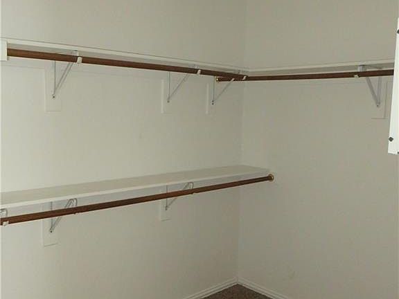 2nd image of 6001 Calloway Dr