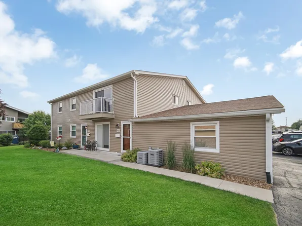 7927 164th Pl #236, Tinley Park, IL 60477
