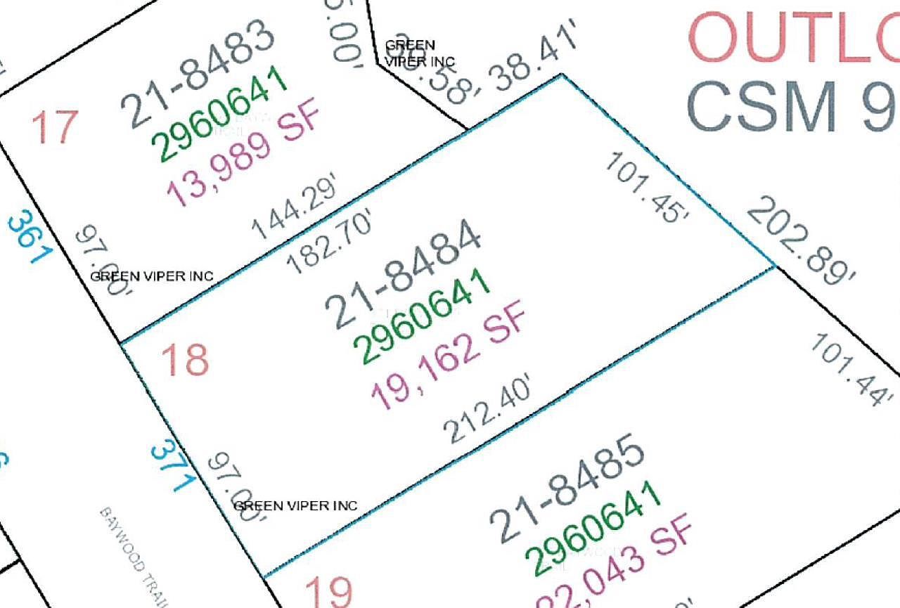 371 BAYWOOD TRAIL #18