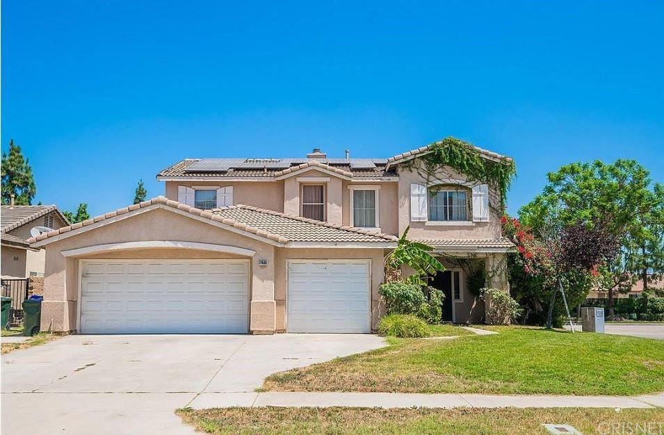 1st image of 17400 Pear Ct