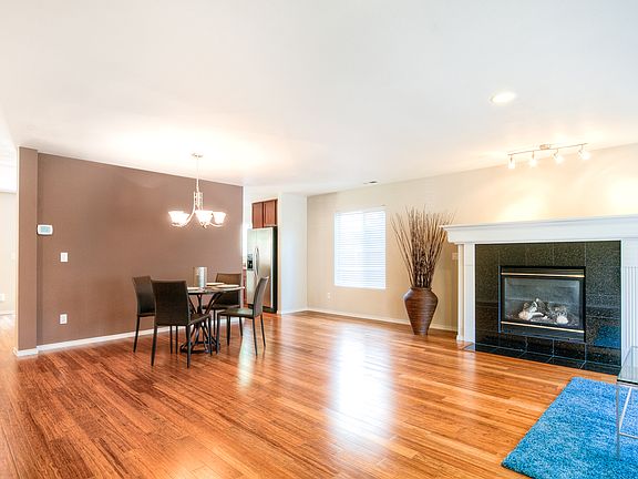 2nd image of 9011 Venn Ave SE