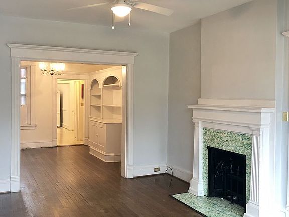 2nd image of 503 Strawberry St #U1