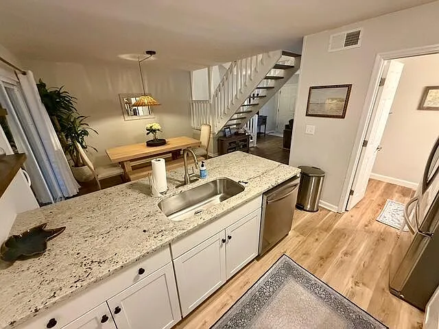 707 Williamson Dr #D — Photo 9