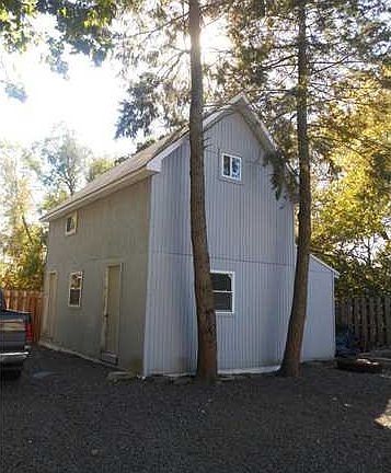 5th image of 516 Ocean Ave