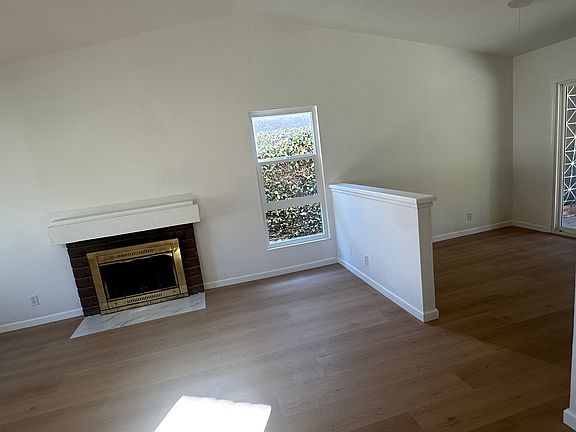 3rd image of 18809 Sabrina Ave
