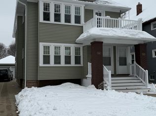 2141 N 63rd St, Wauwatosa, WI 53213