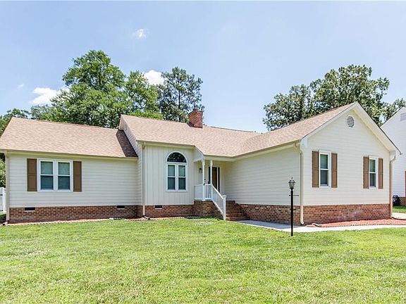 4th image of 10815 Erin Green Ct
