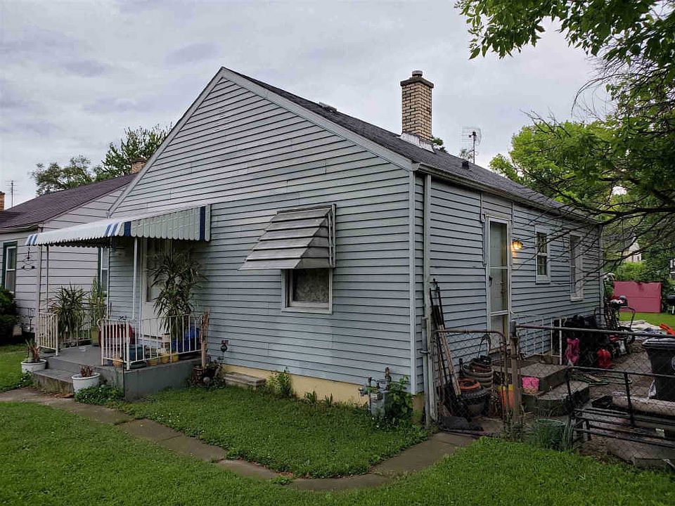 2nd image of 2913 New Haven Ave