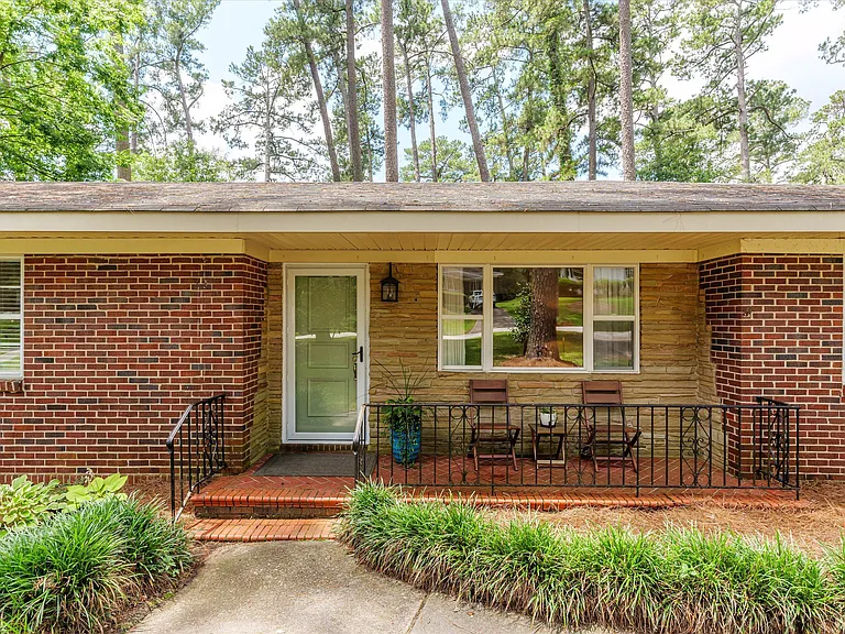 2408 Hiawassee Rd — Photo 2