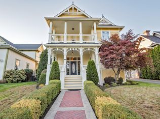 415 Jackson Creek Dr, Jacksonville, OR