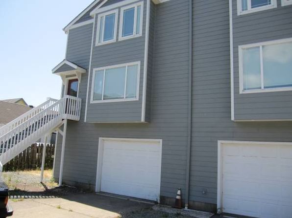 17990 Old Pacific Hwy #90/92, Rockaway Beach, OR 97136