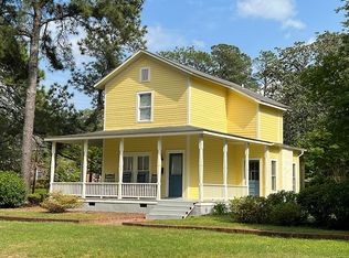 405 S Ashe St, Southern Pines, NC 28387