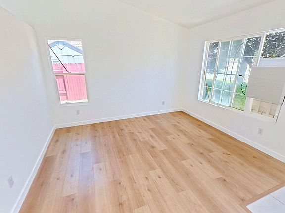 3rd image of 3319 E Avenue K3