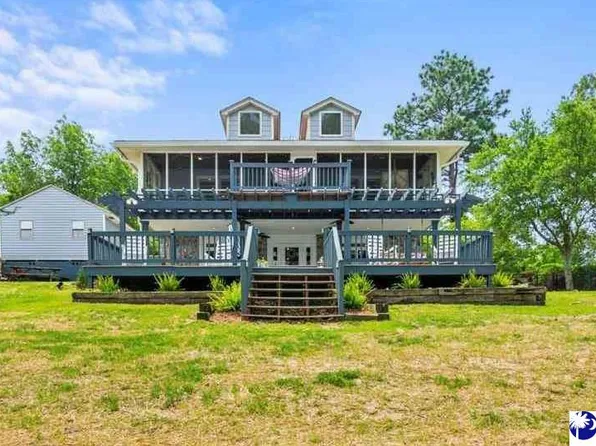 580 Stingray Ln, Hartsville, SC 29550