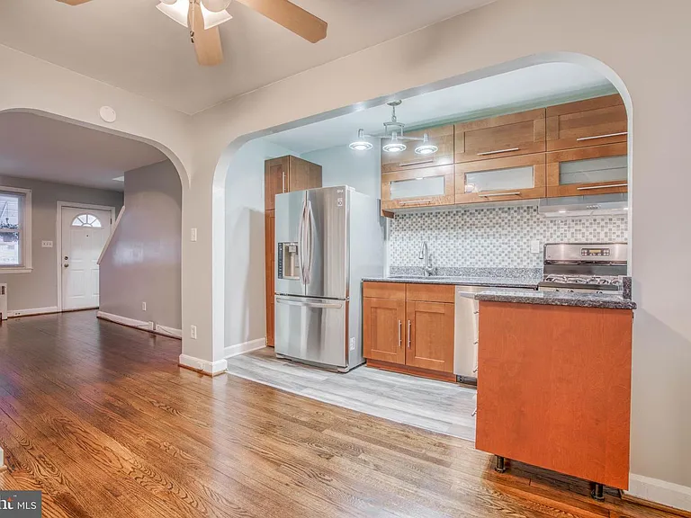 3505 Wilkens Ave — Photo 9