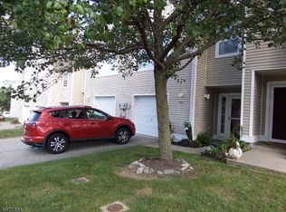 304 Falcon Ridge Way S #SO-3004, Hamburg, NJ 07419