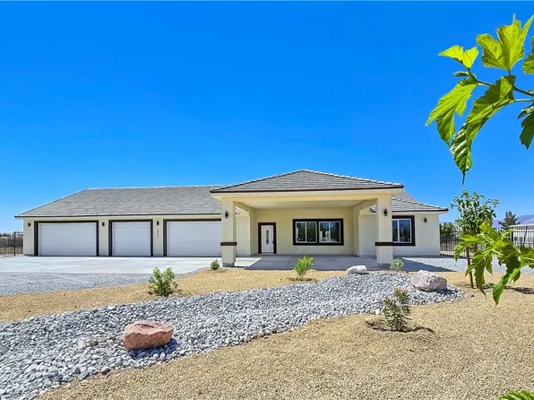 1351 Huckleberry St, Pahrump, NV 89048