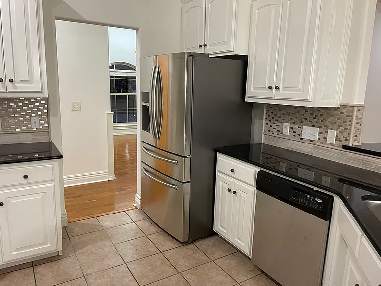 4000 SW Sycamore St — Photo 6