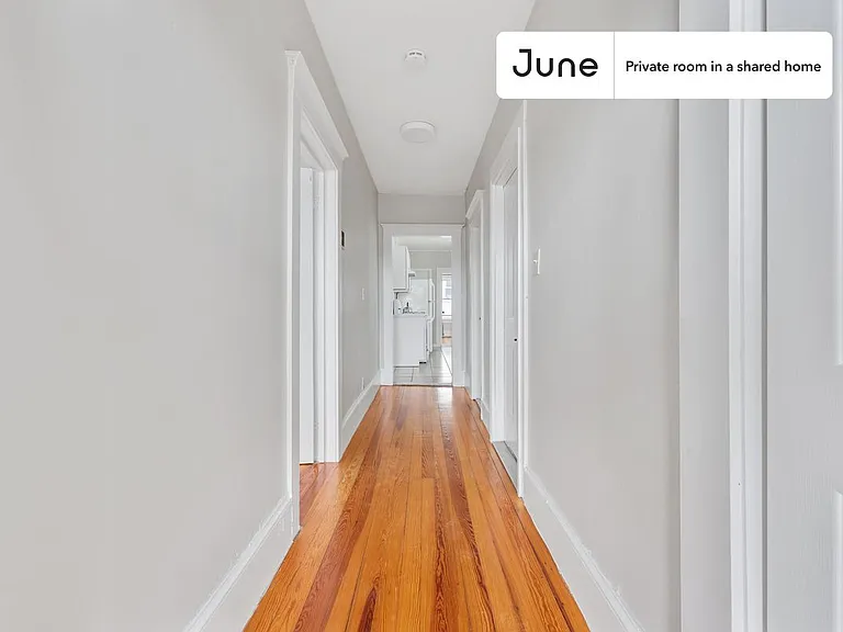 29 Craigie St #C — Photo 11