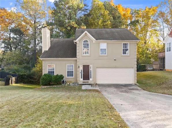965 Sugar Meadow Dr, Sugar Hill, GA 30518