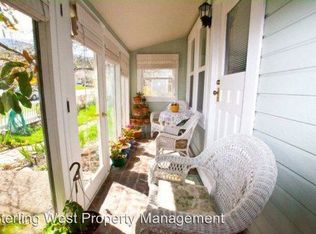 649 E Main St, Ashland, OR 97520