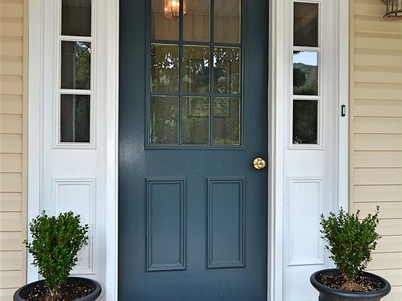 5th image of 13026 Camelot Dr SE