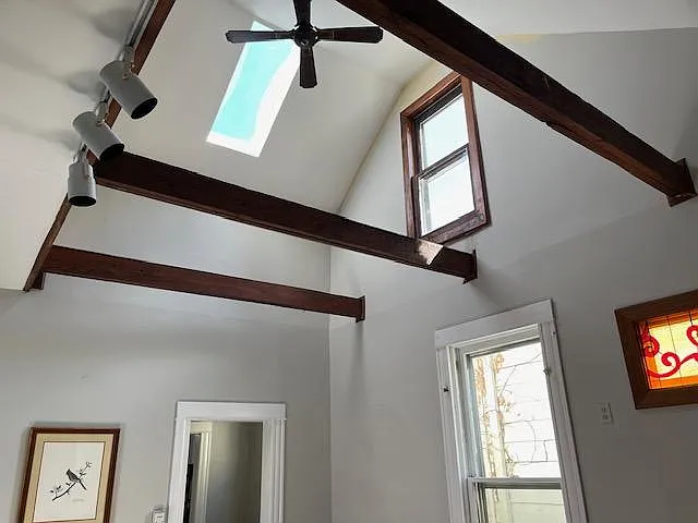 2044 Midland Ave #2 — Photo 1