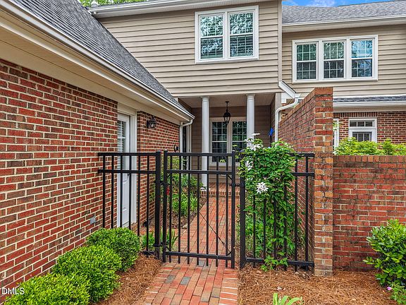2nd image of 3409 Sir Colleton Ct