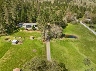 3200 Foots Creek Rd, Gold Hill, OR 97525