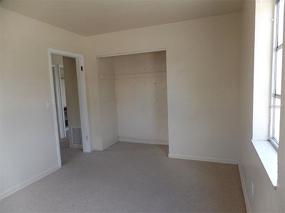 5th image of 2465 Cardena Ave