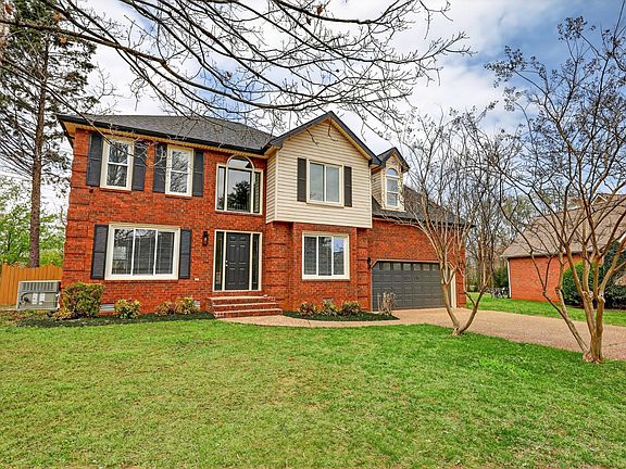2nd image of 1807 Turfland Dr