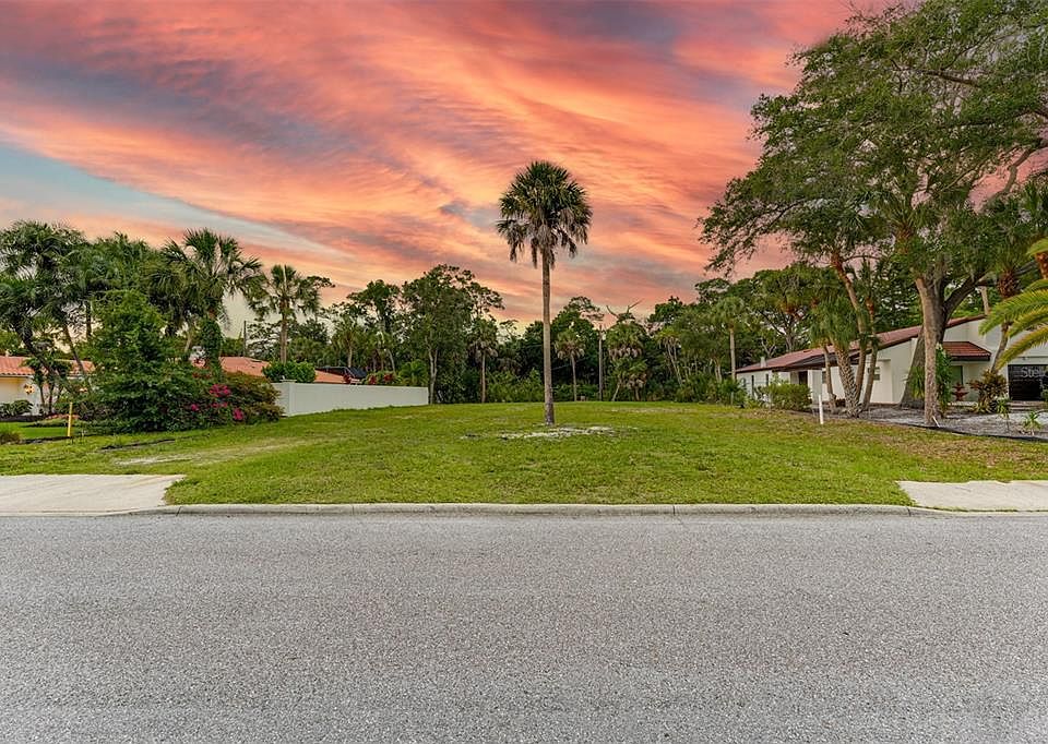 1st image of 359 N SHORE DRIVE LOT 4