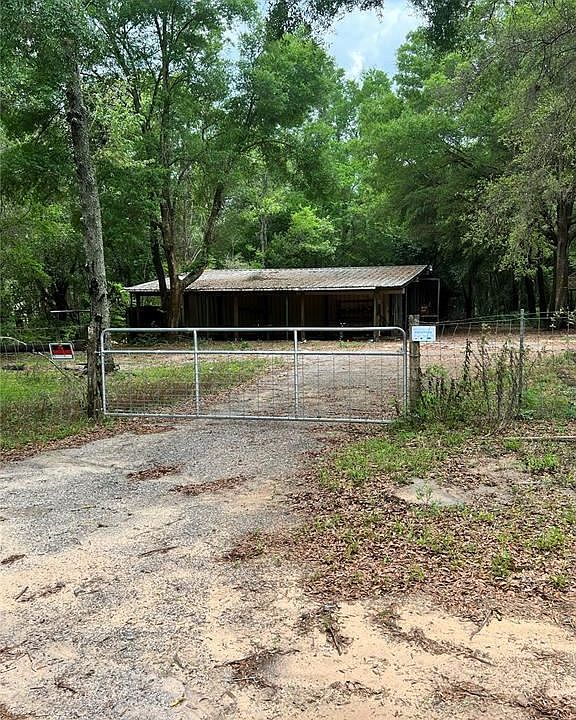1st image of 36546 Thornhaven Ln