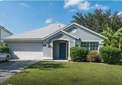 3227 Herons Point Cir