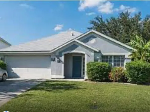 3227 Herons Point Cir, Kissimmee, FL 34741