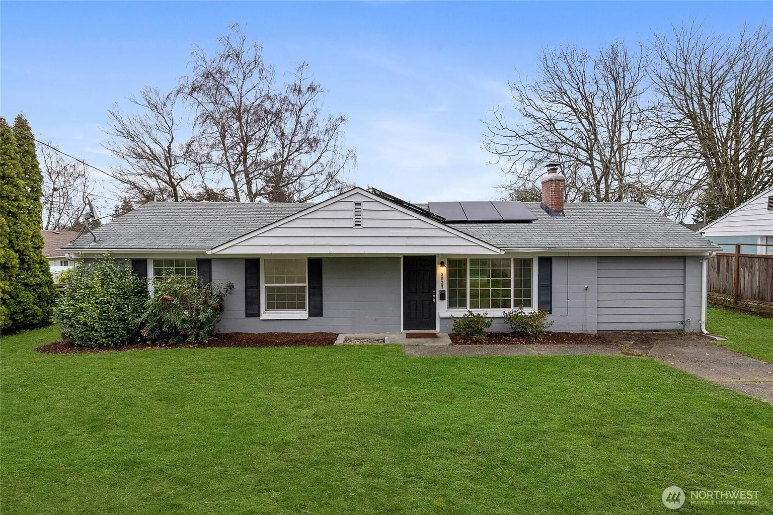 3029 N Bennett Street photo 1