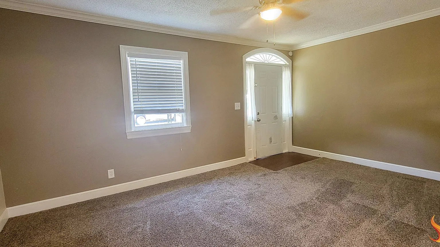 2 Bed 1 bath Home for rent — Photo 3