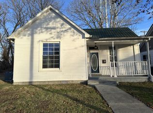 110 Main St, White Bluff, TN 37187