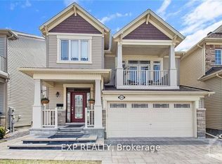 215 Rivertree St, Ottawa, ON K2M 0J4