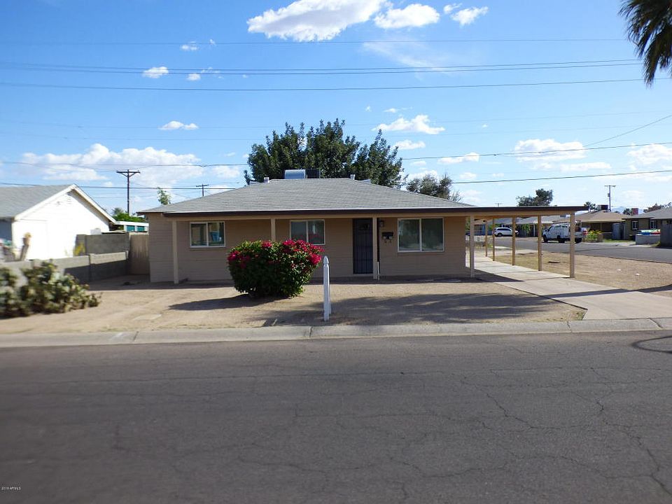 1st image of 2839 W Montebello Ave
