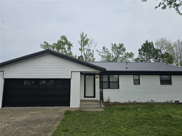 105 SE 14th St, Bentonville, AR 72712