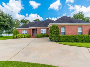 9372 Lakeview Dr, Foley, AL 36535
