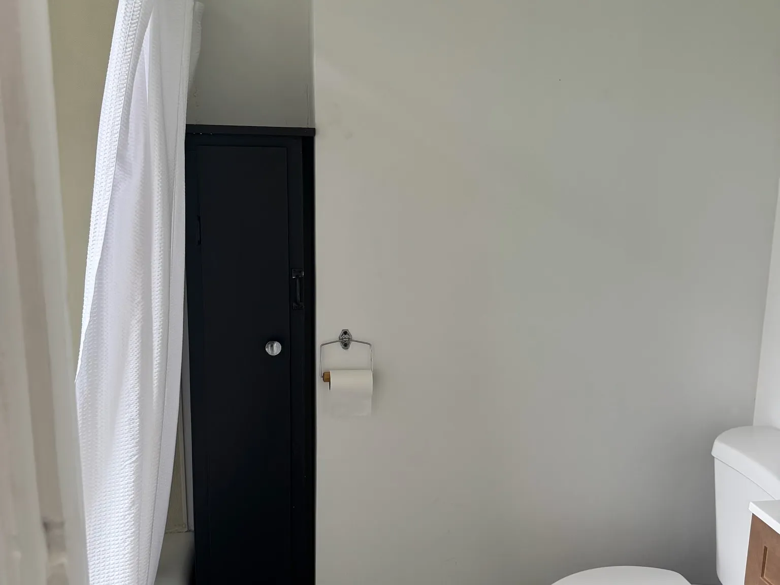 1 bed, 800 sqft, $1,000 — Photo 3